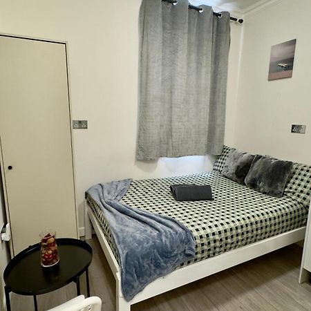 Апартаменты Guest&Rest 4 Лондон Экстерьер фото